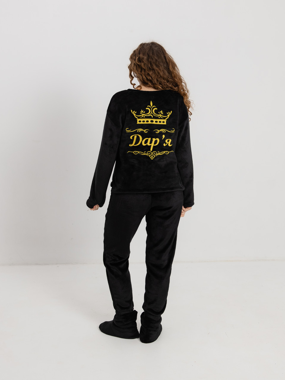 Турецька жіноча тепла піжама з іменною вишивкою від виробника чорна, Піжами для жінок