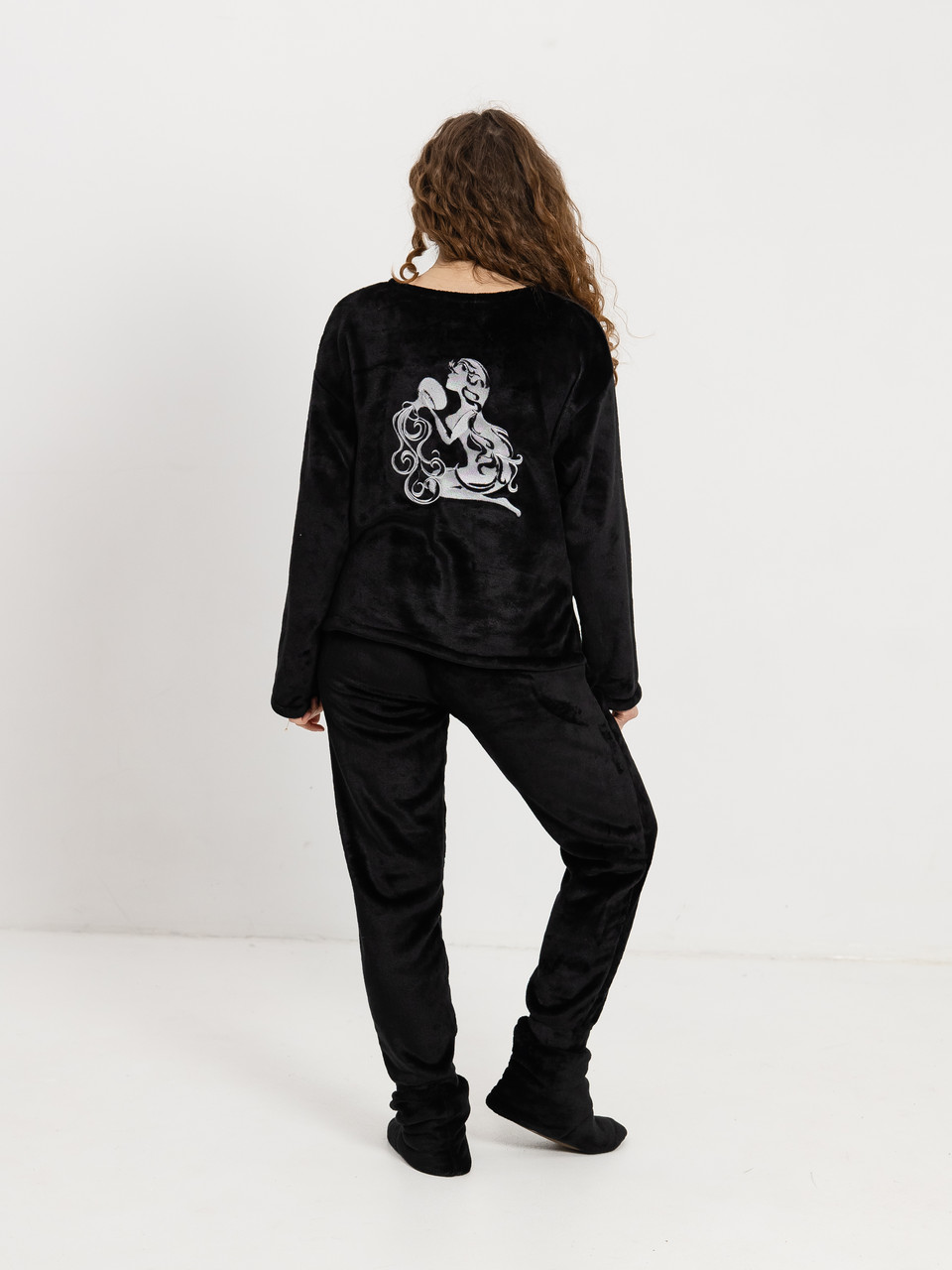 Іменна жіноча тепла махрова піжама від виробника чорна, Піжами жіночі виробництво Туреччина