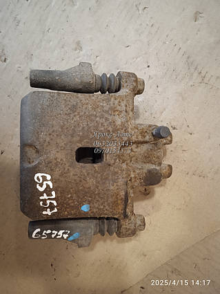 Суппорт гальмівний задній лівий Mitsubishi pajero ii, pajero iv, pajero sport i 2.5d-3.8 90-