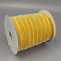 Оксамитова стрічка з люрексом срібло 1см боб. 46м- жовтий
