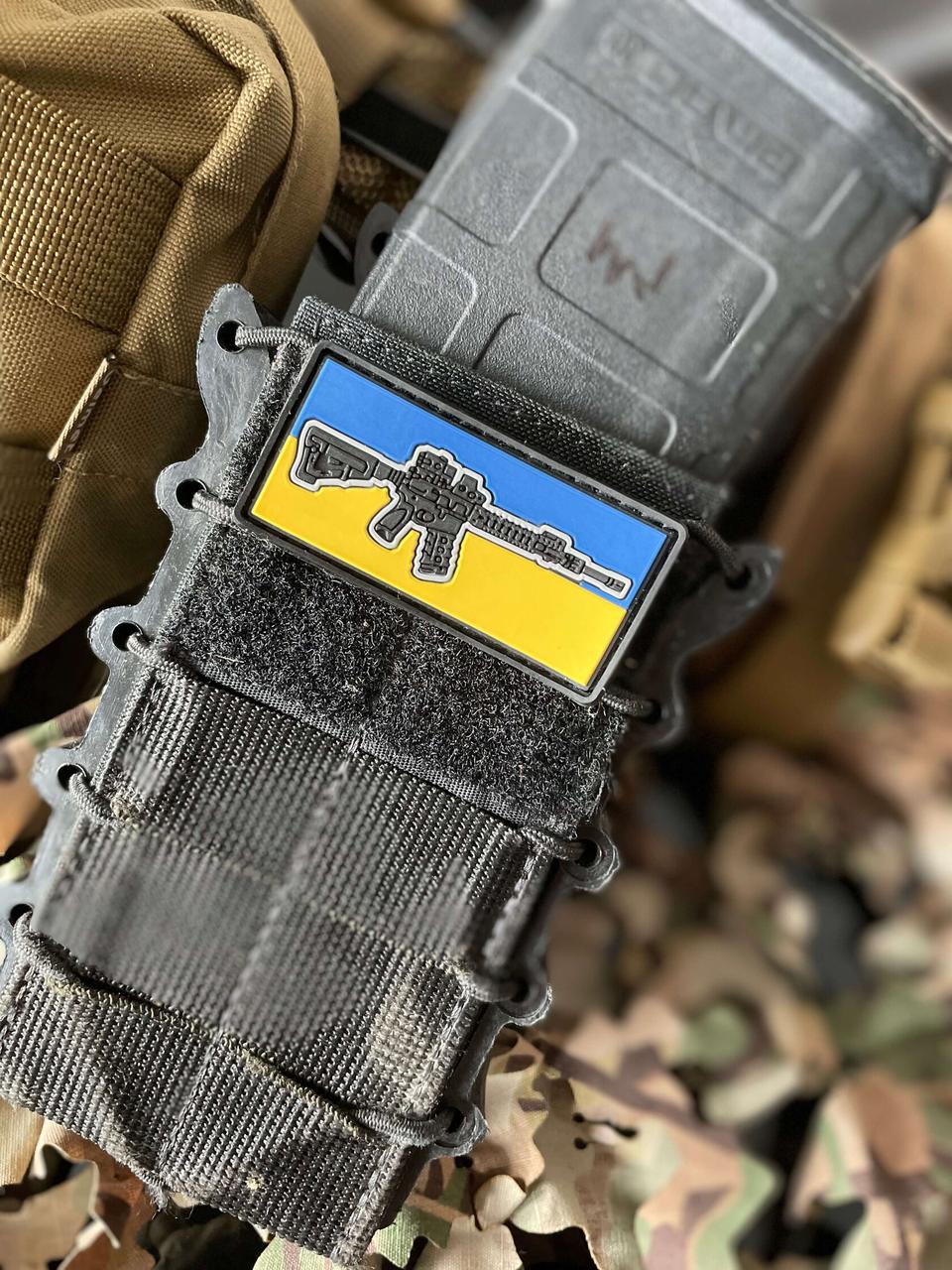 Шеврон ПВХ на липучці AК-15 6х3см