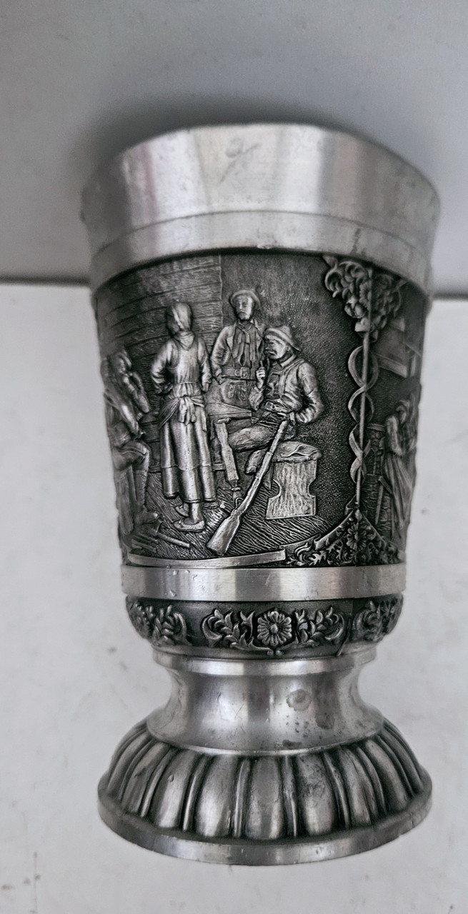 Великий олов'яний винний келих/куля склянка Зустріч із друзями