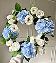 Декоративний вінок з штучних квітів Англійський сад: гортензія і троянди, 50 см, фото 4
