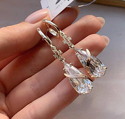 Сережки-підвіски зі срібла з краплеподібним білим камінням «Міла»