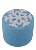 Футляр оксамитовий для каблучки "Сніжинка" блакитний 072