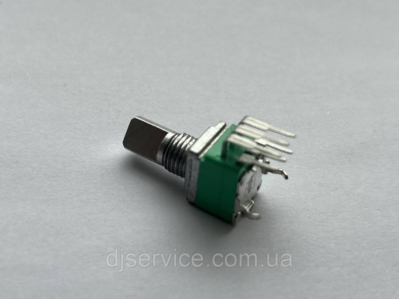 Потенціометр Soundwell Z50K 15 mm noMID для звукових карток Universal Audio Volt 1 Volt 476