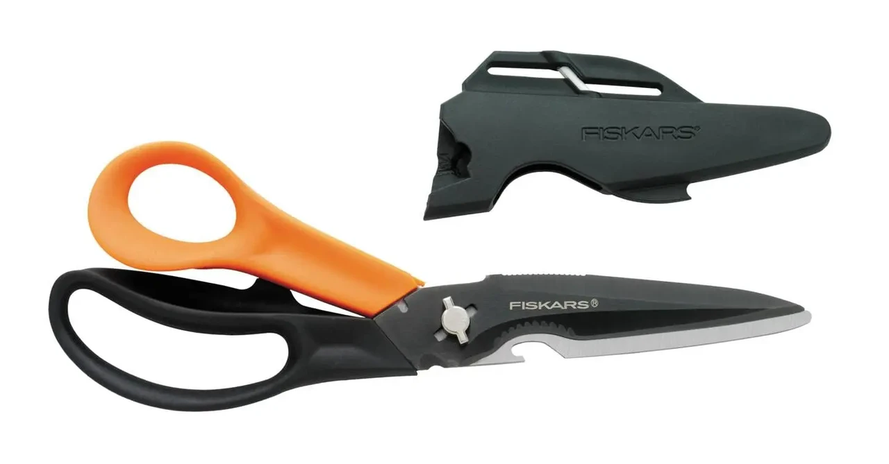 Багатофункціональні ножиці Fiskars Cuts + More 23 см (1000809)