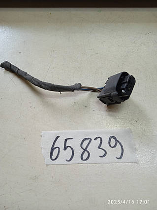 Фішка проведення для автомобіля BMW E38 000065839