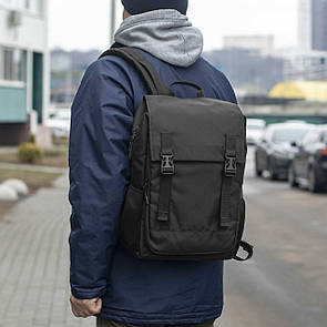 Міський спортивний рюкзак чорний CENTAUR на 18 літрів