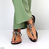 Жіночі босоніжки на низькому ходу з камінням, жіночі босоніжки зі стразами, чорні жіночі босоніжки стрази, фото 6