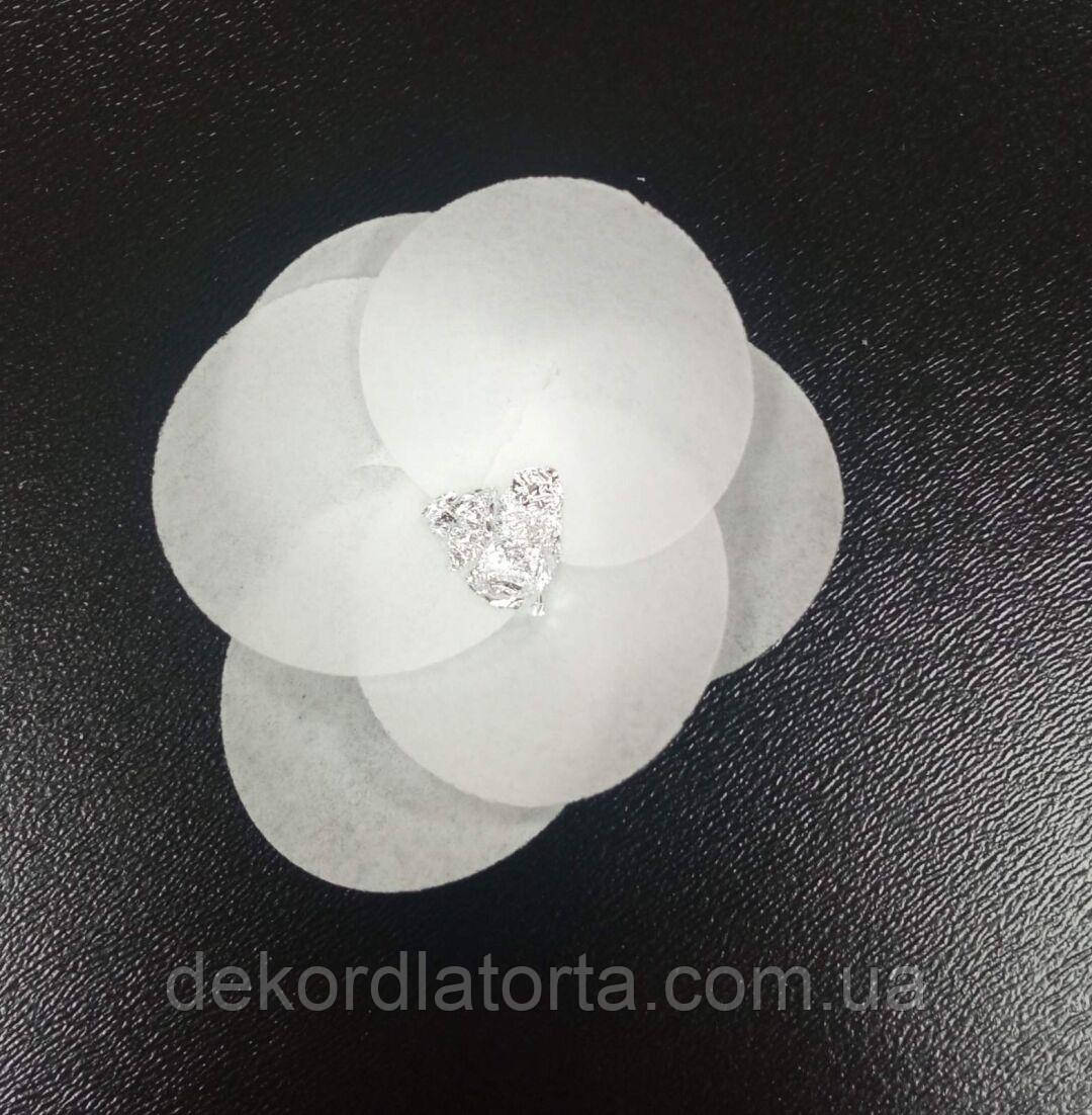 Вафельна квітка зі сріблом