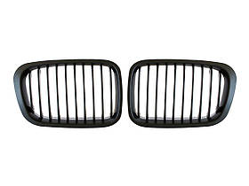 BMW 3 E46 98-01 седан / універсал решітка між фарами (ніздрі) ліва + права комплект. чорні