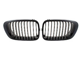 BMW 3 E46 99-04 купе кабріолет решітка між фарами (ніздрі) чорний ліва сторона + правий комплект.