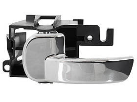 Nissan Pathfinder 2004 - внутрішня ручка передня без блокування хром ліва