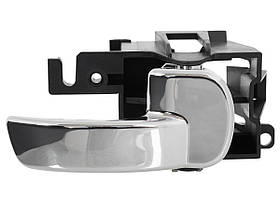 Nissan Pathfinder 2004 - внутрішня задня ручка без блокування хром права