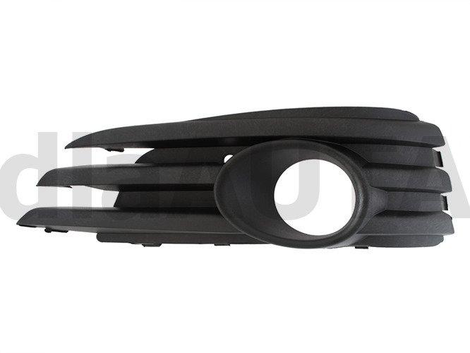 Opel Vectra C FL 05-09 з протівотуманкамі передня решітка ліва сторона