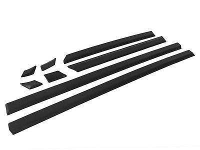 Боковые молдинги