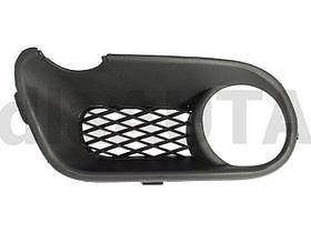 VW Touareg і (7L0) 02-06 з протівотуманкамі передня решітка у лівий бампер