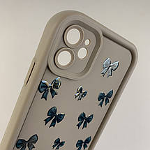 Чохол для Apple iPhone 11 чохол з високими бортами з бантиками на телефон айфон 11 коричневий q05t, фото 3