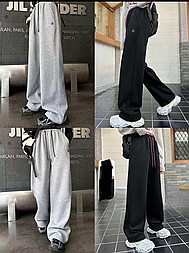 Дитячі широкі спортивні штани