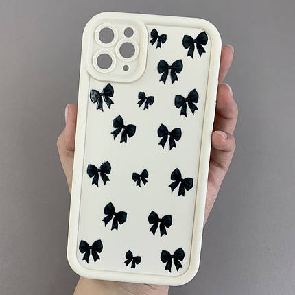Чохол для iPhone 11 Pro Max чохол з високими бортами з бантиками на телефон айфон 11 про макс молочний q05t, фото 1