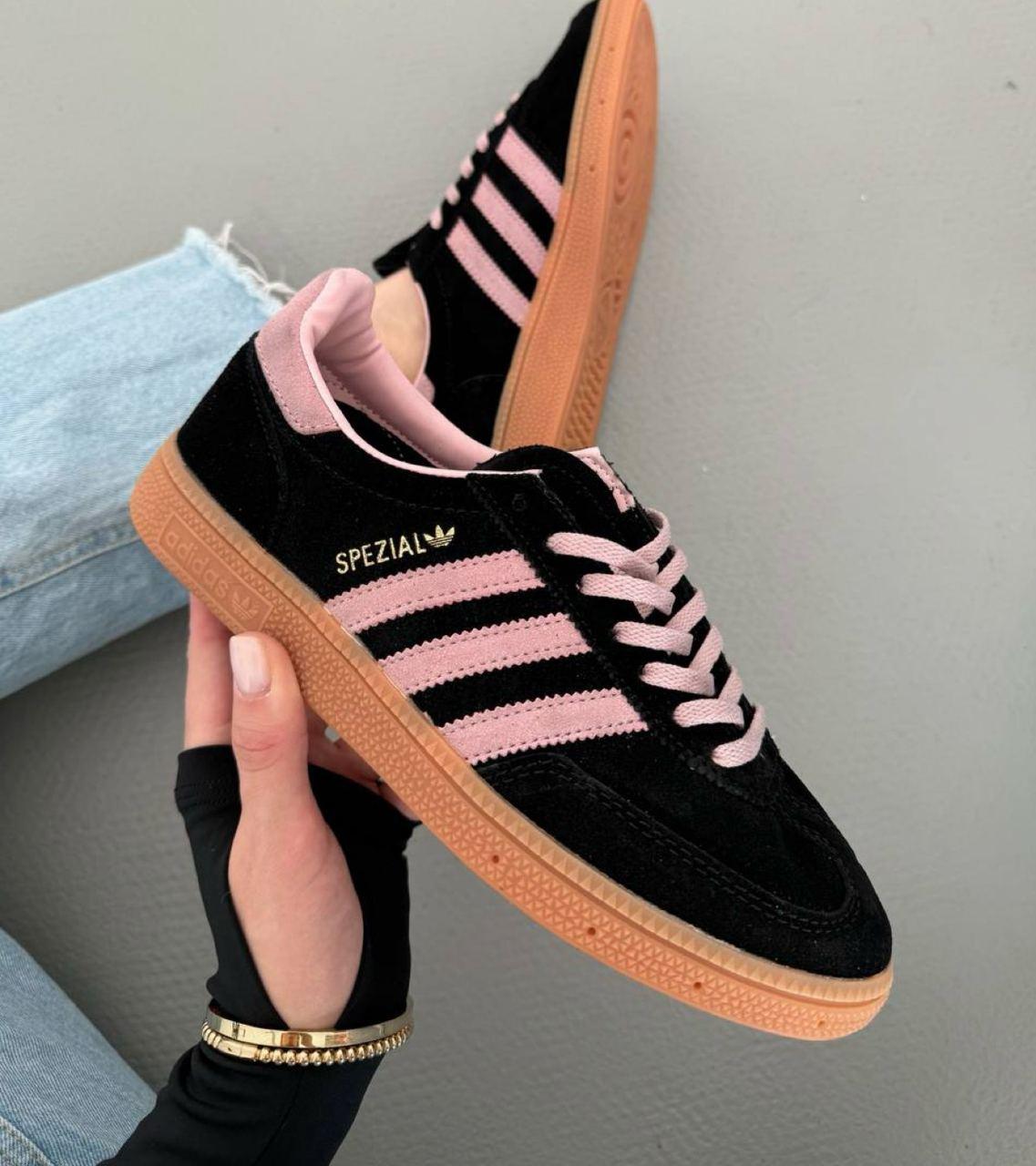 Жіночі кросівки Adidas Spezial Black Pink Адідас Спеціал чорні з рожевим замшеві демісезон