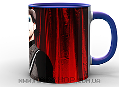 Кухоль Мерілін Менсон на червоному тлі CP 03.81