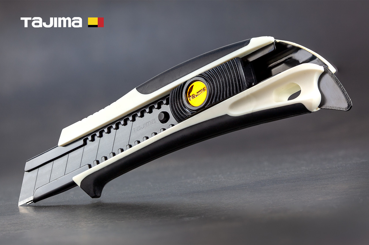 Ніж канцелярський 18 мм TAJIMA DORAFIN (Японія) DFC-L560W автоматичний фіксатор, фото 1