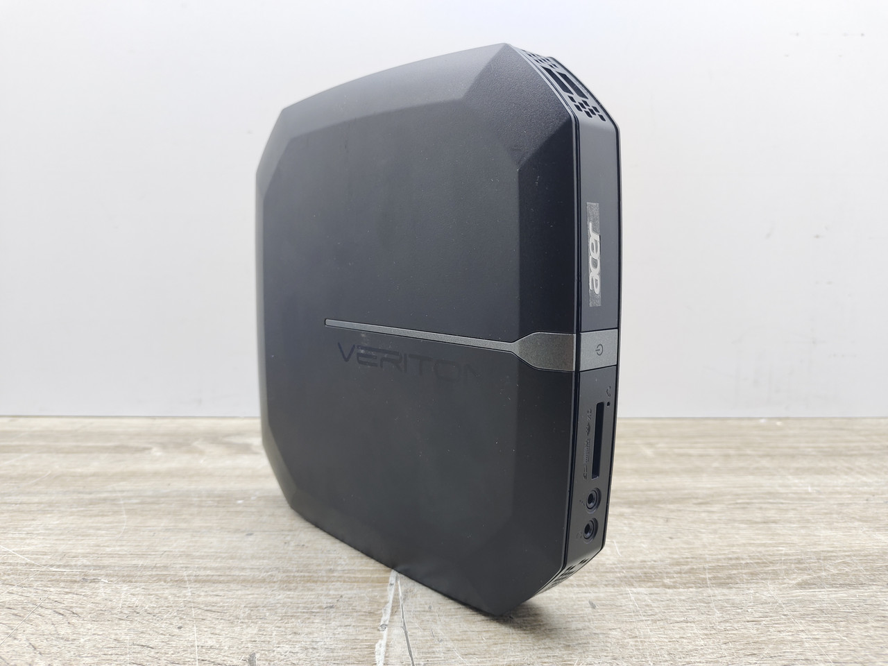 МініПК Acer Veriton N2620G Intel Celeron 887/4 RAM DDR3/SSD 120 GB/DVI-D/HDMI
