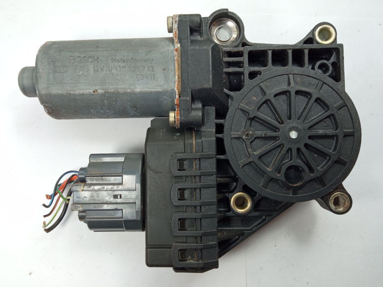 Мотор склопідйомника Bosch 0130 821 773 / 0130821773 / FPG 12V / 03-11 / 0311, фото 1