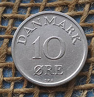 10 ере 1957 року. Данiя
