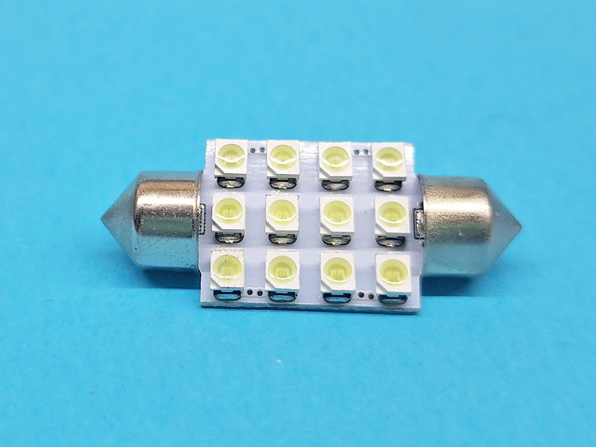 Світлодіодна лампа T11 x 36mm SV8,5 12SMD 3528 12V WHITE