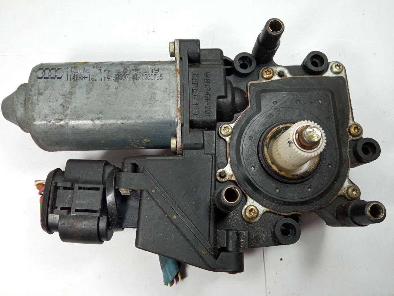 Мотор склопідйомника Audi 114180-101 / 114180101 / 774.30007.41/1202705 / 77430007411202705 / BRM 8L3 952 802 / BRM8L3952802
