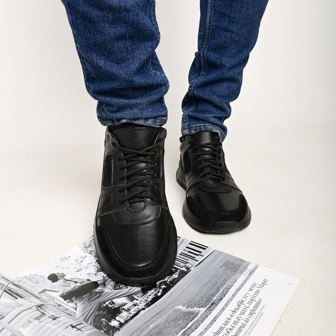 Шкіряні чоловічі кросівки чорного кольору «Style Shoes»