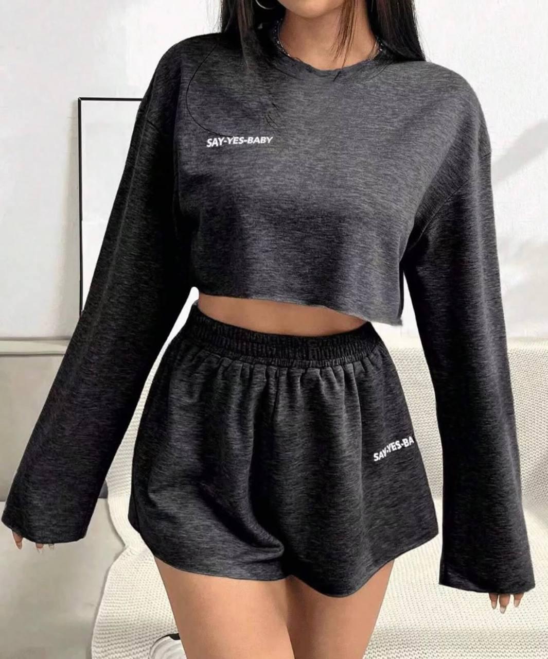 Темно-сірий жіночий прогулянковий повсякденний костюм-двійка з двонитки: короткі Шорти та вкорочена Кофта, фото 1