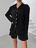 Чорний жіночий базовий стильний костюм-двійка тканина гофре: Шорти та Сорочка з ідеальною посадкою, фото 2