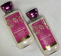 Парфумований лосьйон для тіла Bath and Body Works Strawberry Pound Cake  Body Lotion 236мл