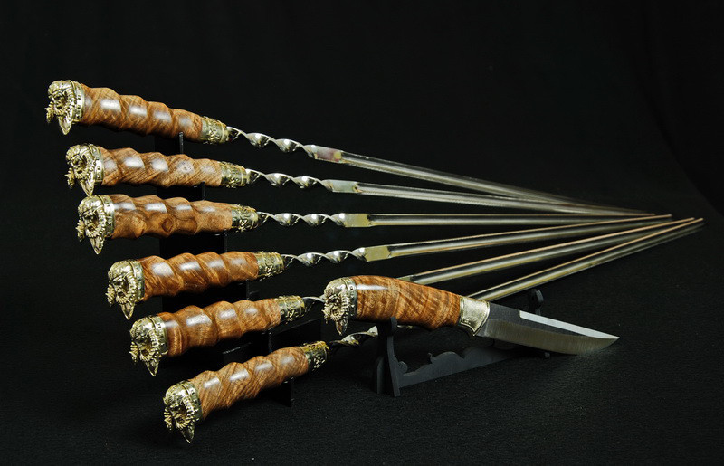 Подарунковий набір шампурів з ножем "Viking" (6 шт., 3 мм) у шкіряному сагайдаці, фото 1