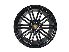 R21 Matt Black ( одноширокі ) на Porsche Cayenne 958 2010-2014 року