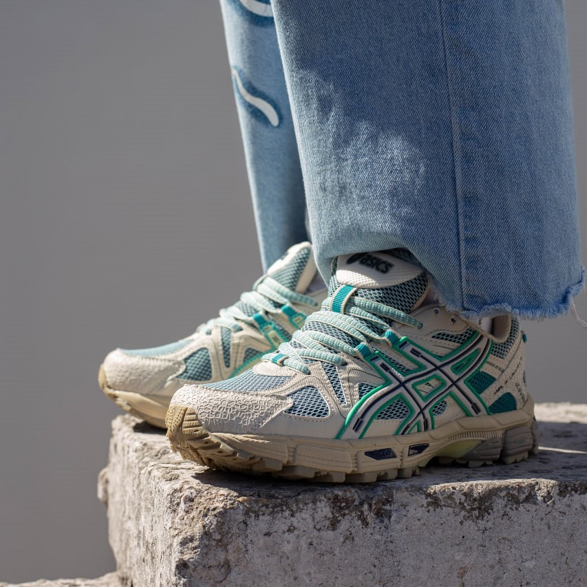 Жіночі кросівки Asics Gel-Kahana 8 Beige Green асикс гель кахана - фото 1 - id-p2586684822