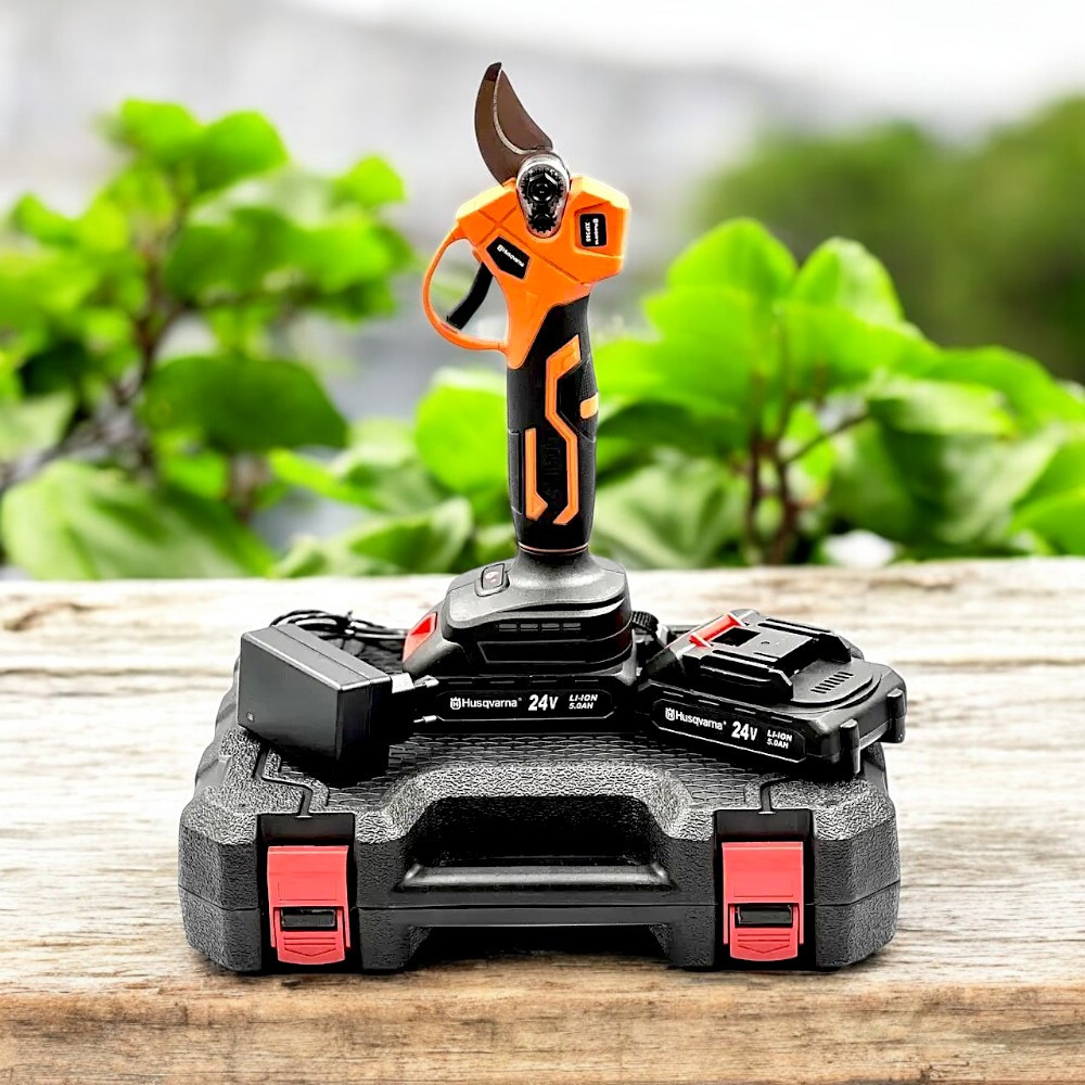 Секатор акумуляторний Husqvarna XIP365 24V 5 AH Електросекатор Хускварна Садовий секатор з акумуляторами, фото 1