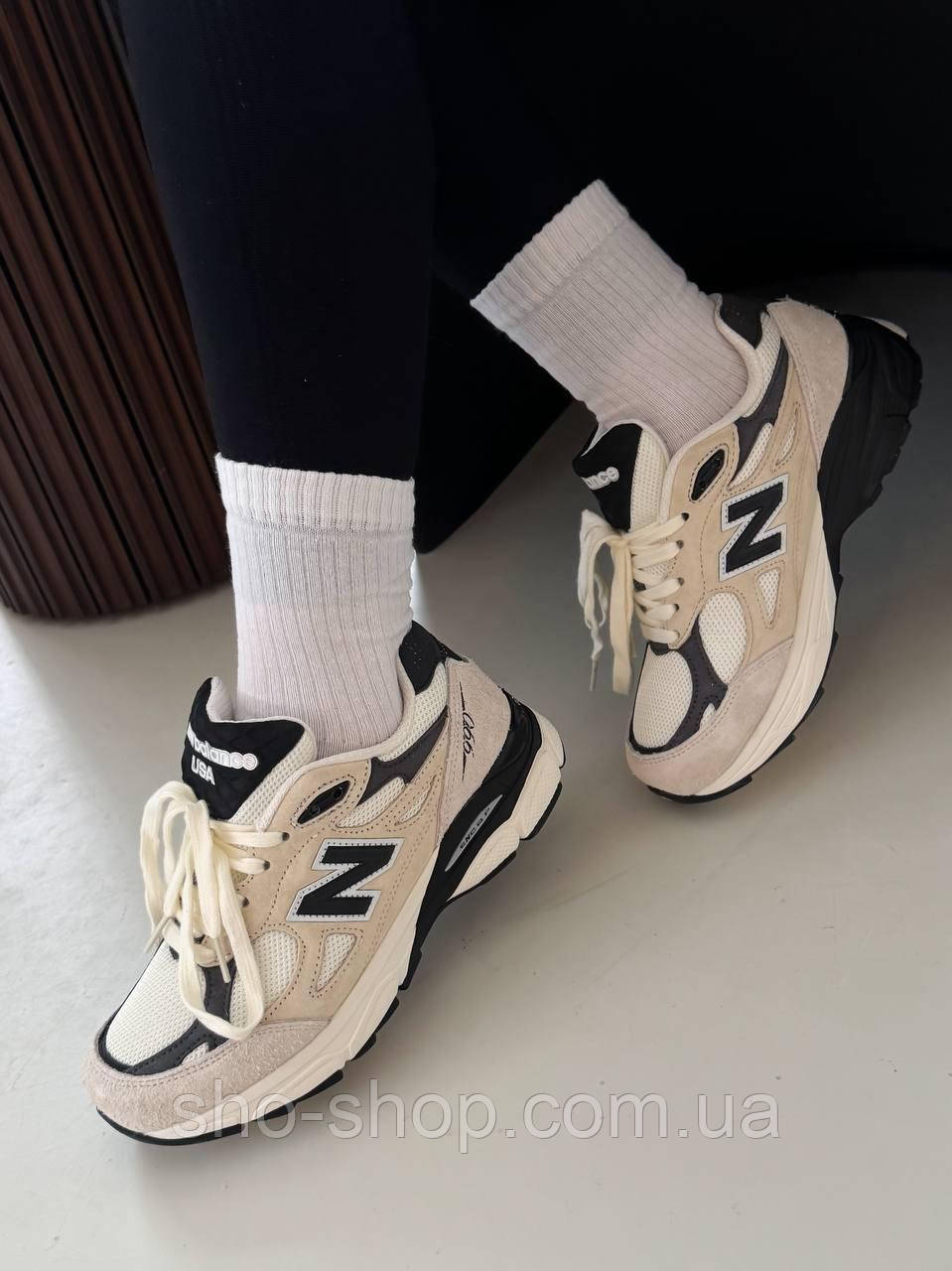 Кросівки New Balance 990 Beige/Black