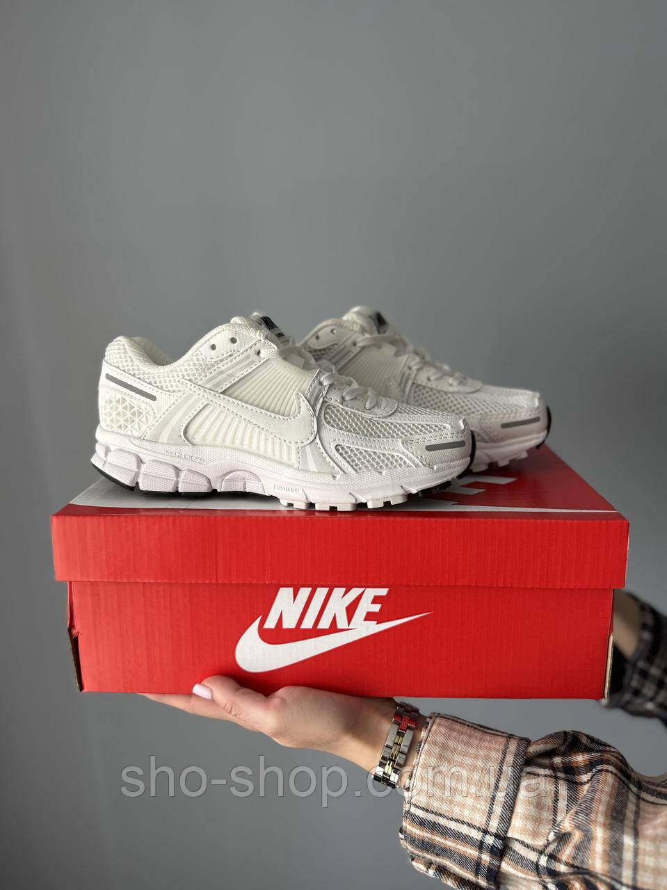 Кросівки Nike Vomero 5 White