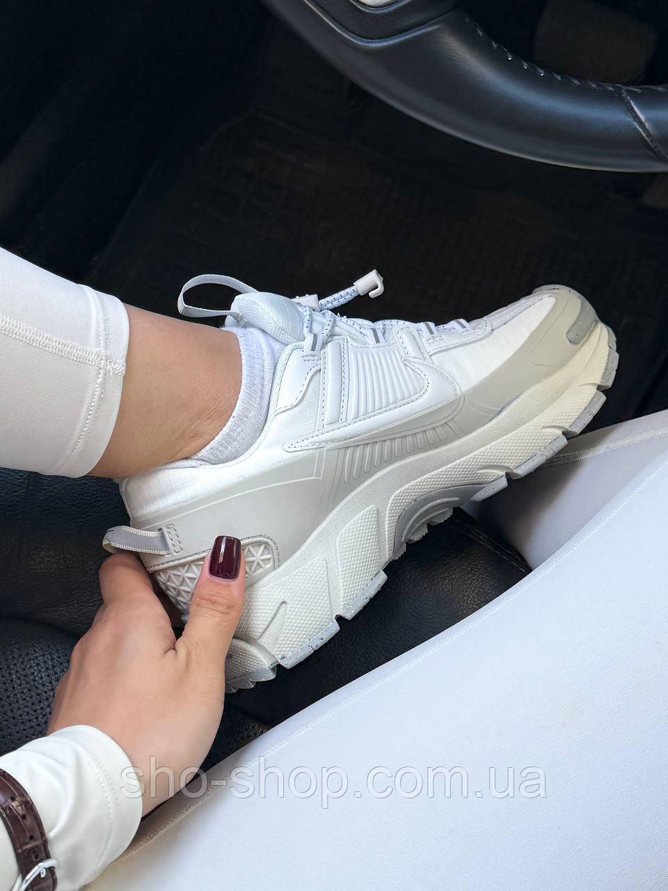 Кроссовки Nike ROAM « SUMMIT WHITE / LIGHT BONE » premium