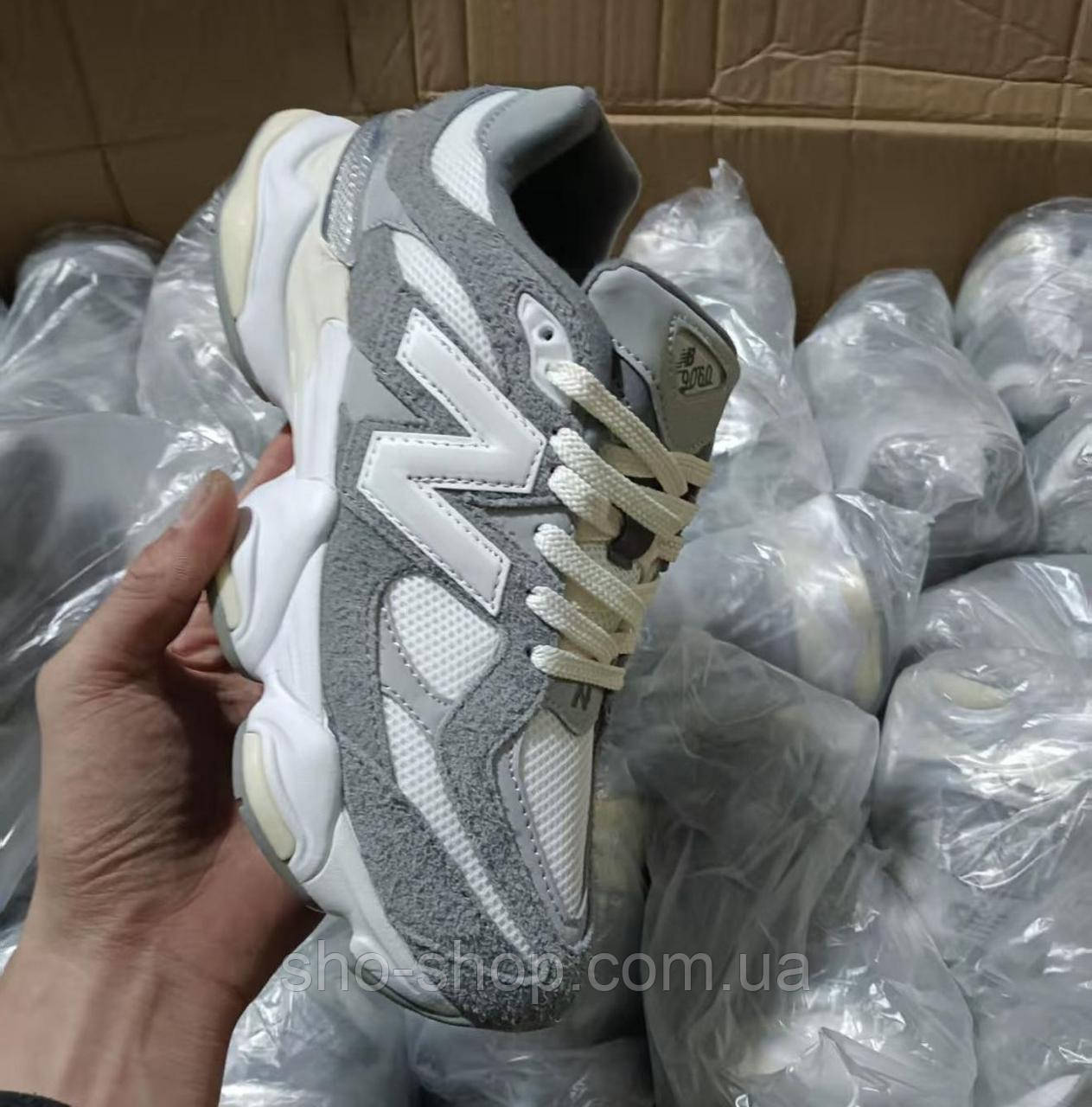 Кросівки New Balance 9060