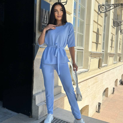 Стильний літній костюм жіночий брючний блакитний жіночий літній костюм із брюками легкий костюмчик на літо, фото 1