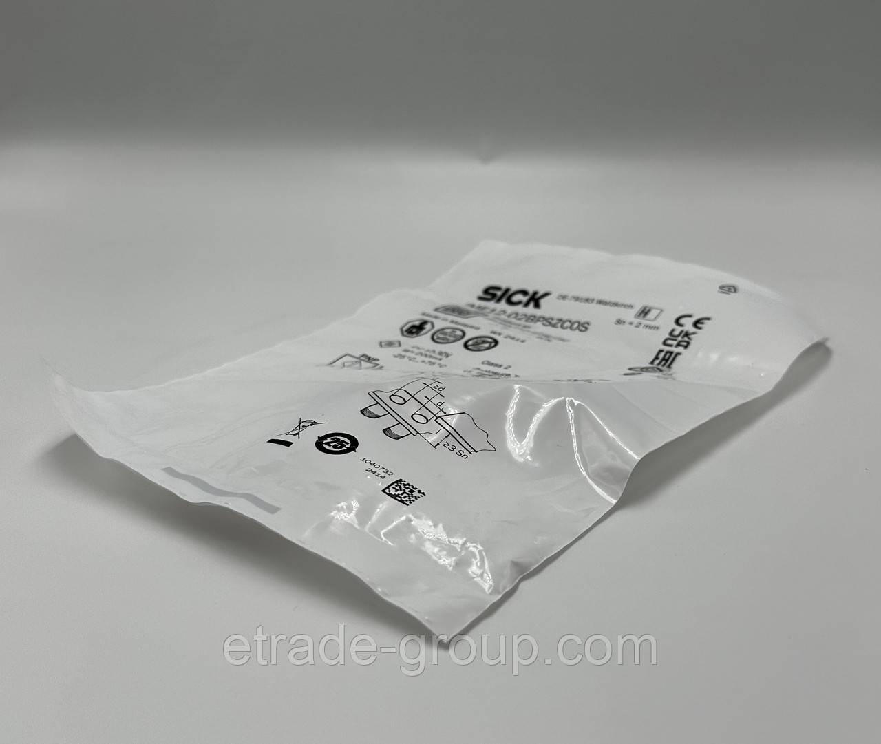 Індуктивний датчик 1040732 Sick IME12-02BPSZC0S, фото 1