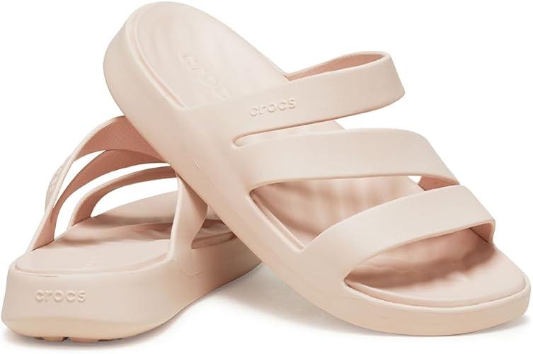 Жіночі шльопанці для пляжу Crocs Getaway Strappy Sandal Quartz колір кварц.