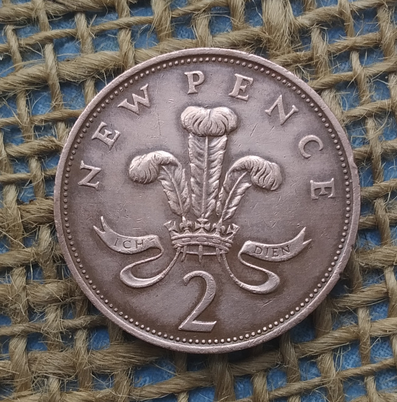 2 нових пенса 1979 року. Велика Британiя