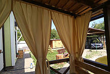 Вуличні штори в оформленні вілл, особняків, котеджів - завершуємо ансамбль присадибних будівель в унісон ландшафтного дизайну!